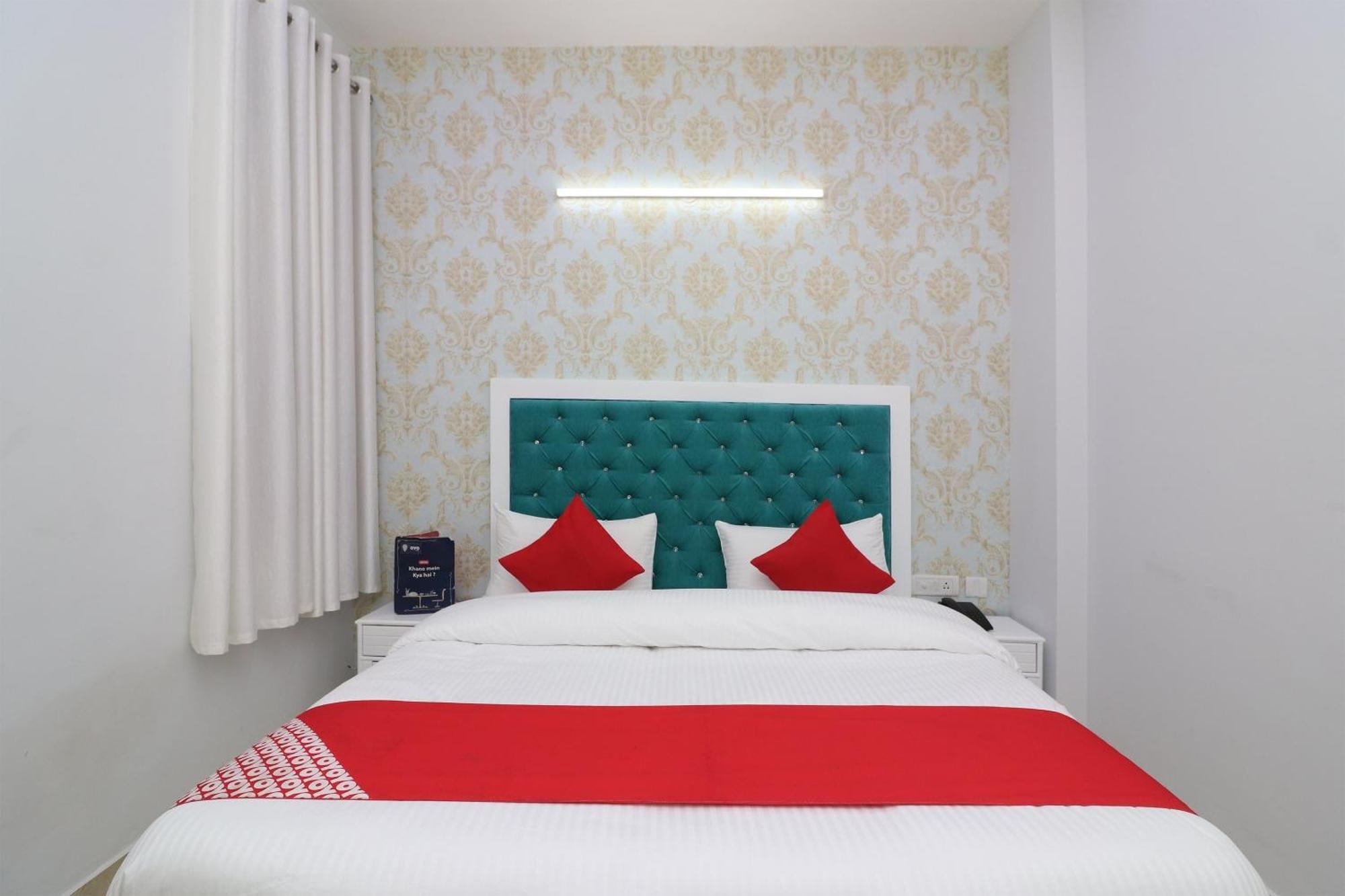 Hotel O The Grand Palace Ghaziabad Εξωτερικό φωτογραφία